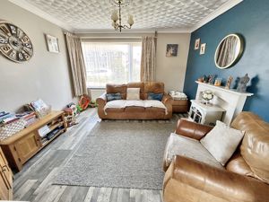 Lounge- click for photo gallery